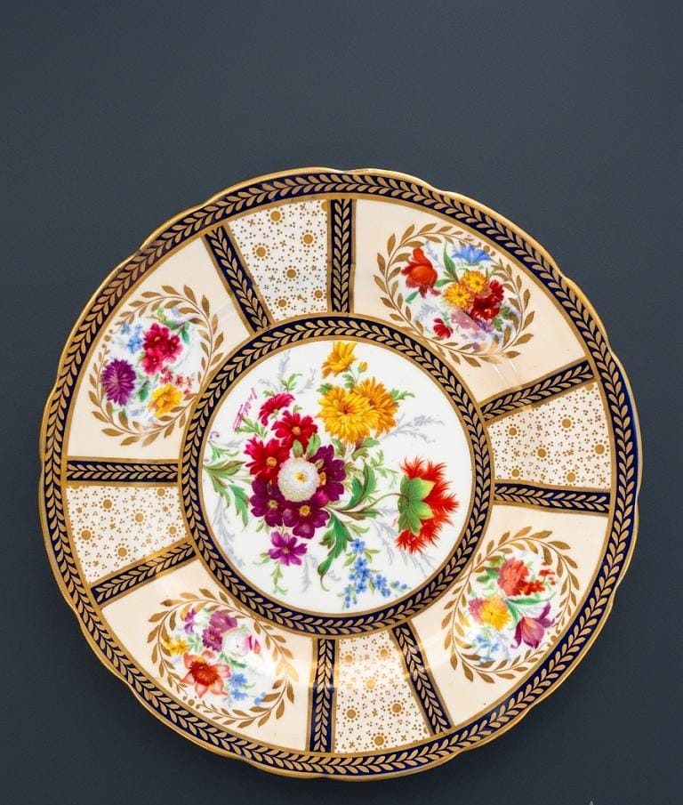 Paragon Porcelain gold and white decorative plate