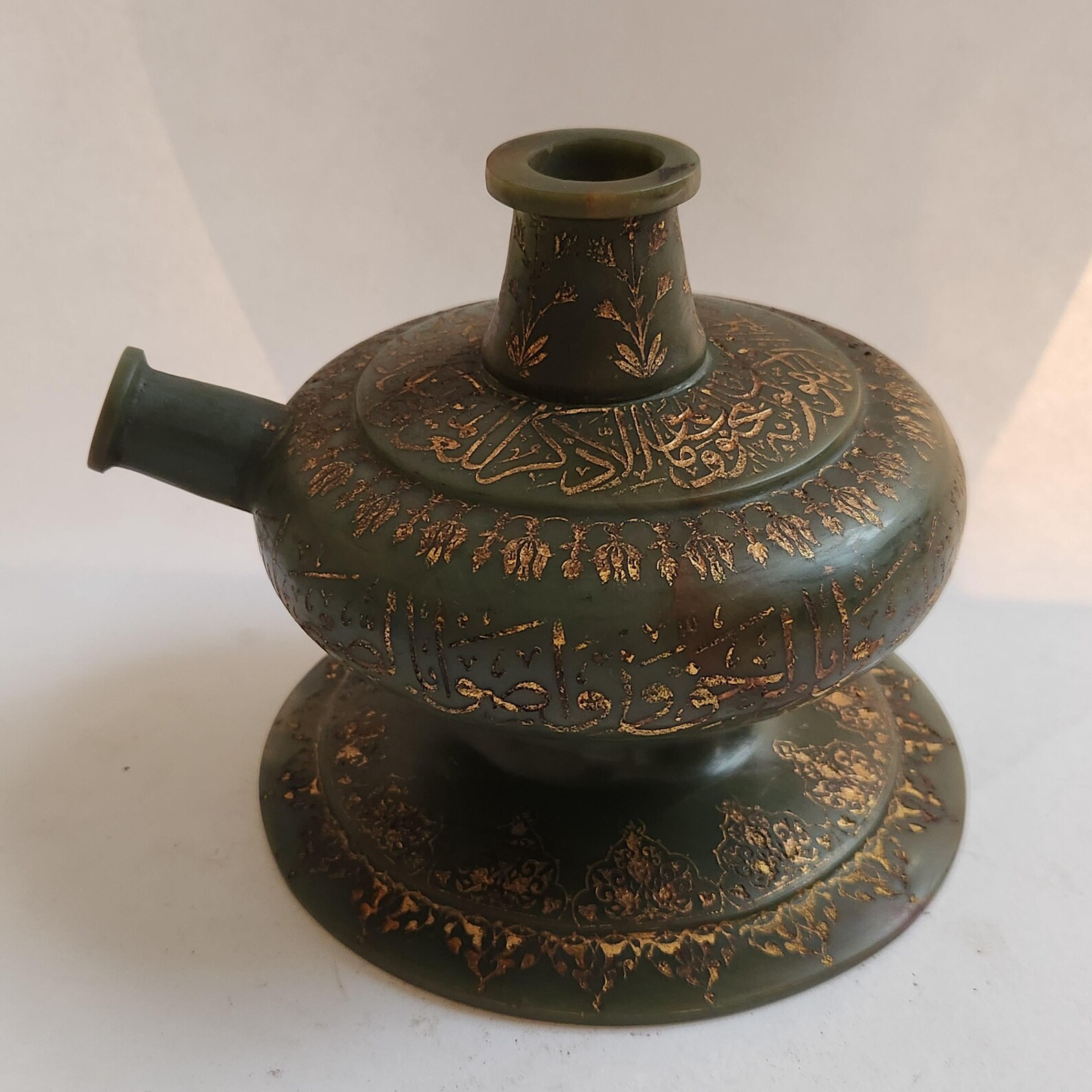 Rare mughal ottoman persian islamic handmade jade stone hookah
